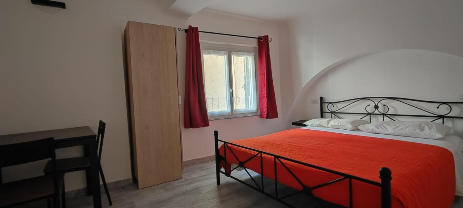 Le Quattro Stagioni Bed & Breakfast Genoa Exterior photo